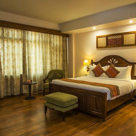 The Guwahati Address By Centre Point Exteriör bild